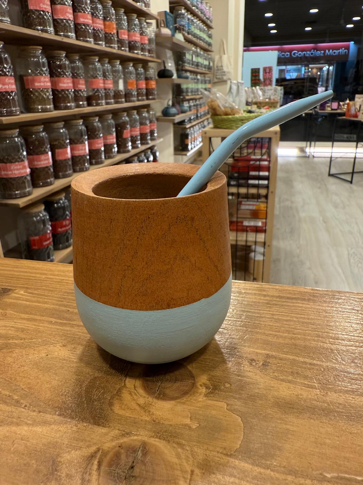 Mate de Madera con Bombilla